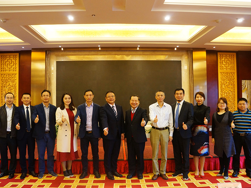 “房地产企业破产重整与资产重组法律实务研讨会”成功举行