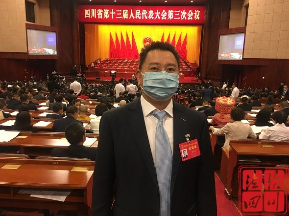 省人大代表曾文忠：建议加强“法治新基建”
