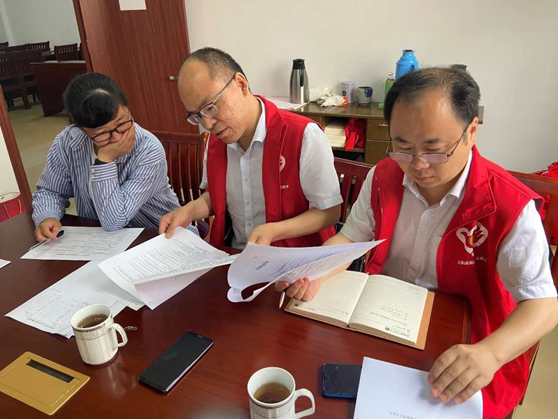 瀛优所律师参与高新区工会法律监督志愿服务行动进社区活动